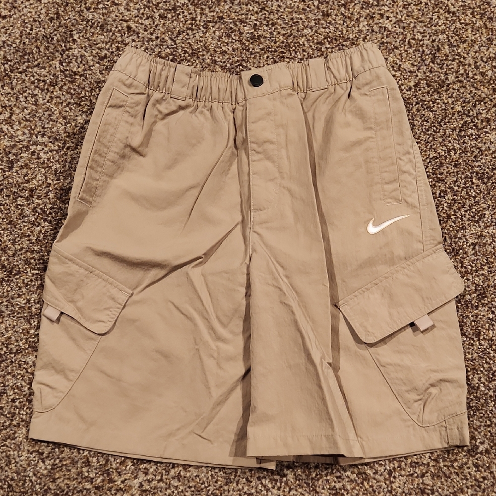 Nike Tan Cargo Shorts Relaxed Fit Size: Youth XL